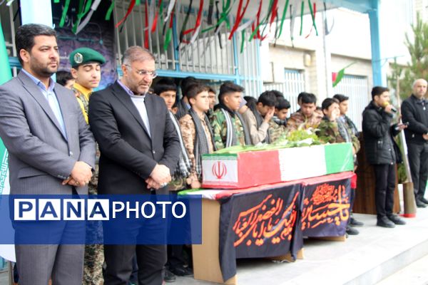 بدرقه ستاره گمنام فاطمی در مدارس ناحیه‌۴ تبریز