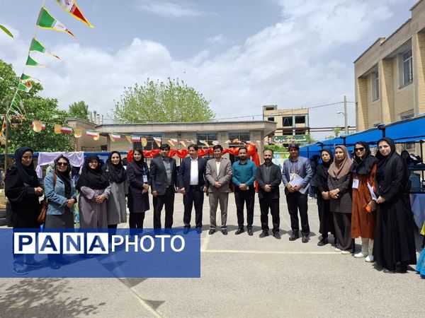 برگزاری بازارچه کسب‌ و کار دانش‌آموزی جشنواره نوجوان خوارزمی در الیگودرز