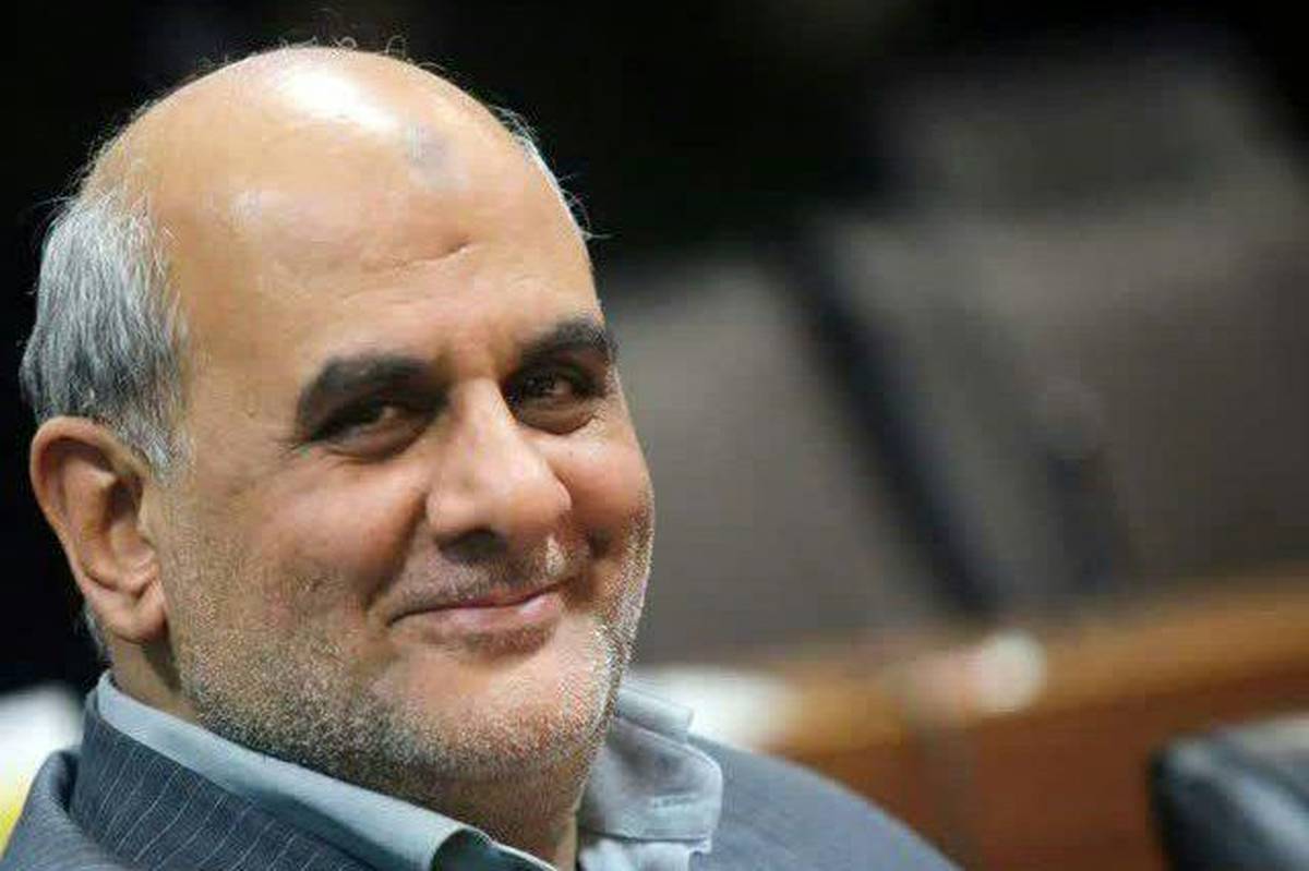 اگر جوانان ما در هنر نقش داشته باشند روح جوانی در آن هنر دمیده می‌شود