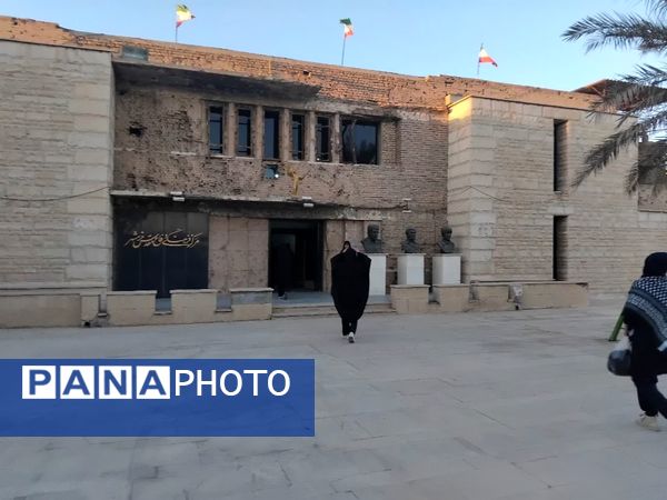 گامی مؤثر در تداوم آرمان‌های انقلاب اسلامی دبیرستان متوسطه اول سرهنگ غفوری