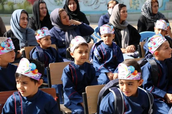 آغاز سال تحصیلی با «جشن شکوفه‌ها» در سامان