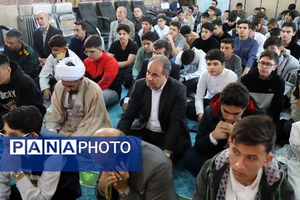 آیین نواخته شدن زنگ نماز در مدارس آذربایجان شرقی با حضور معاون آموزش متوسطه وزارت آموزش و پرورش