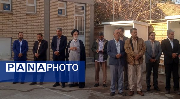  اجرای طرح انس با قرآن دبیرستان خاص نمونه فرهنگ مهر فاطمی