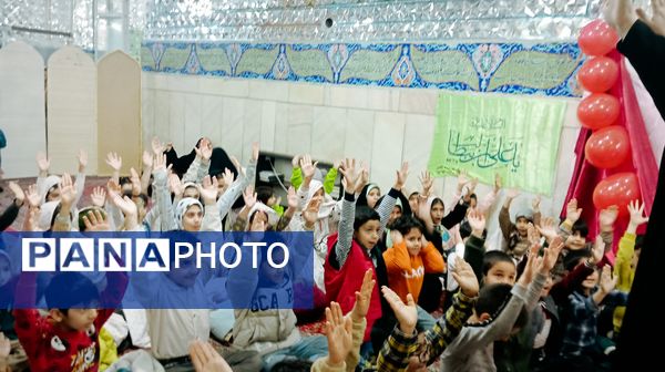 اجرای برنامه شاد برای کودکان در شهرستان کاشمر 