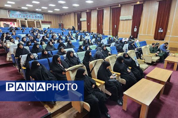 همایش بزرگ نسل قله نشینان در قرچک