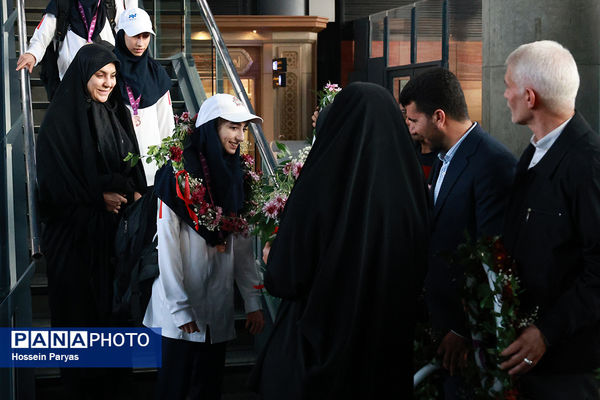 بازگشت کاروان ورزشی تیم‌های ملی دانش‌آموزی ایران از مسابقات ژیمنازیاد جهانی ۲۰۲۴ بحرین