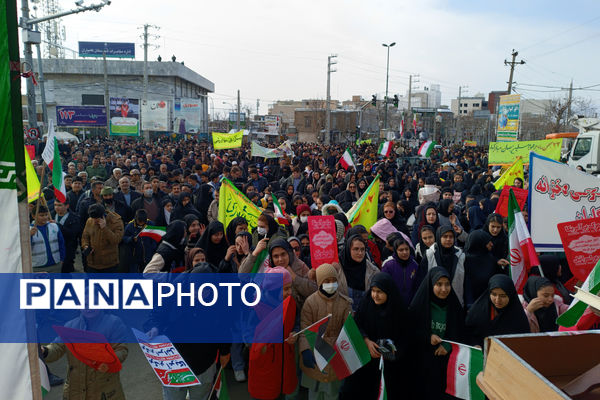 کامیاران در سالگرد پیروزی انقلاب غرق در شور و شکوه