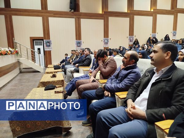 تجلیل از برترین‌های مسابقات قرآن و عترت در بروجرد