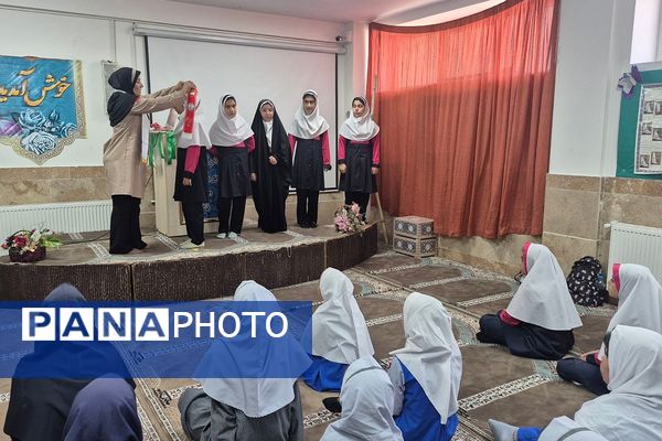 برگزاری کارگاه آموزش مهارت‌های تشکیلات سازمان دانش‌آموزی در طالب‌ آباد کهریزک 