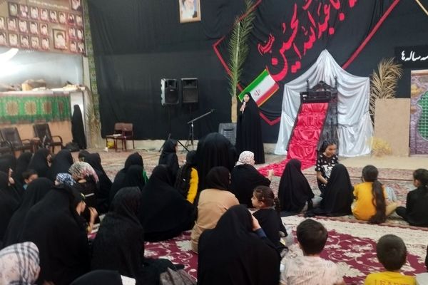 حضرت رقیه سلام الله علیها نمونه بارزی از یک بانوی صبور هستند