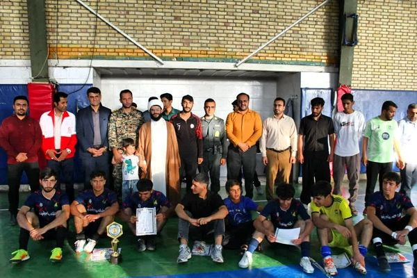قهرمانی تیم هفت چشمه لردگان در فینال جام فوتسال «قدس اندیشان»