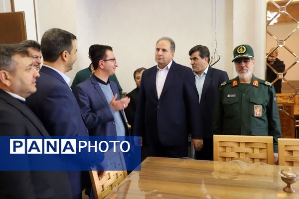 آیین بهره‌برداری از پروژه‌های عمرانی مرکز آموزشی استعدادهای درخشان شهید مدنی تبریز