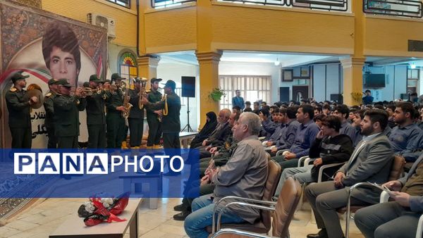 صدای ایثار در مدرسه سعادت طنین‌انداز شد؛ برگزاری یادواره شهدای دانش‌آموز انقلاب اسلامی