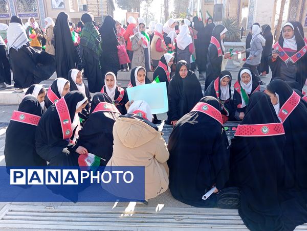 آغاز مراسم دهه فجر با شعار  «حضور تا ظهور» در گلزار شهدای سبزوار
