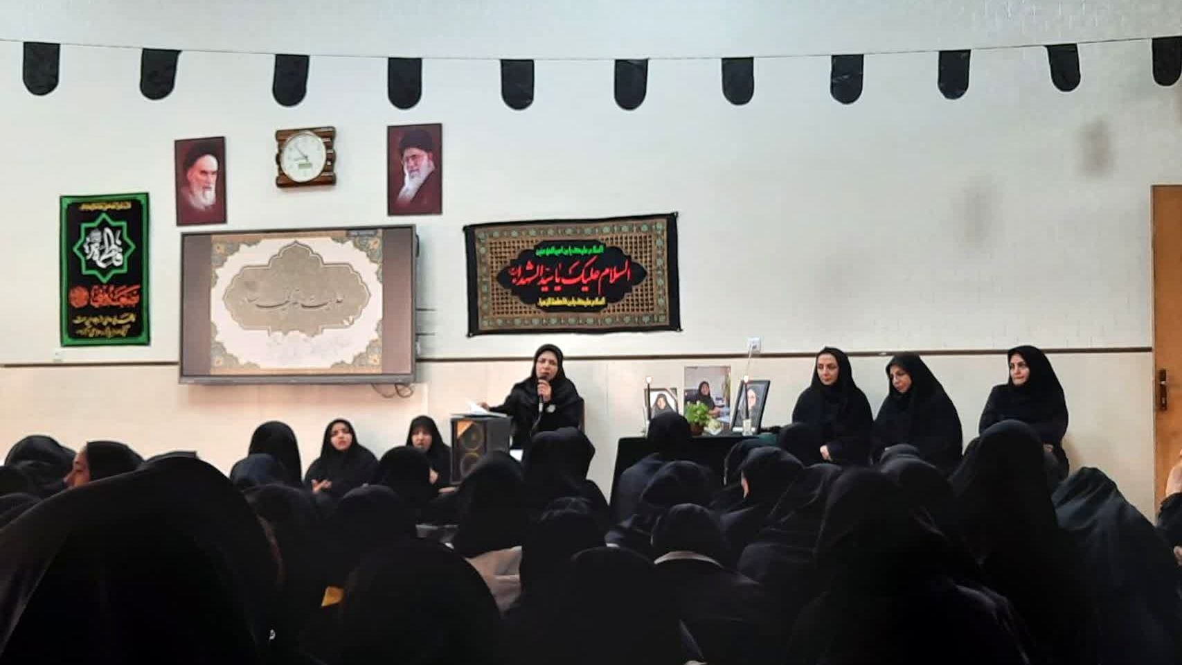 در حریم حدیث کساء و نوای فاطمی؛ بر سر خوان فاطمی