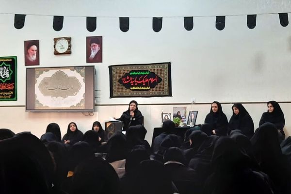 در حریم حدیث کساء و نوای فاطمی؛ بر سر خوان فاطمی