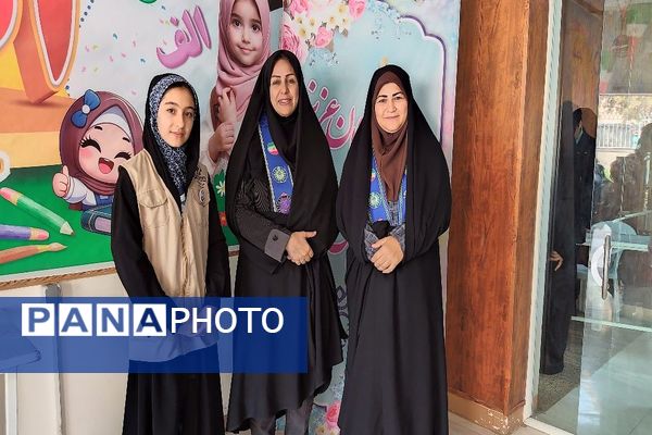 کلاس آموزشی خبرنگاری در کانون مهر تابان نیشابور