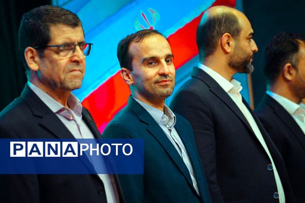 آیینه‌ تلاش کارمندان دانشگاه فردوسی مشهد(۲)