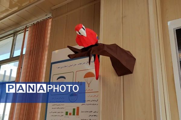 دختران سمایی پژوهش را از نو می‌سازند و آینده را رقم می‌زنند