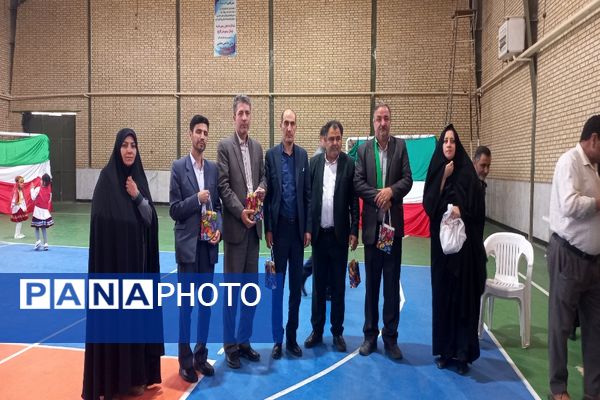 برگزاری جشنواره هویت‌های ملی اسلامی کودکستان‌های شهرستان فاروج