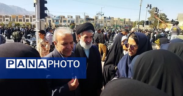 غرفه سازمان دانش آموزی محل همدلی و هم زبانی دانش آموزان