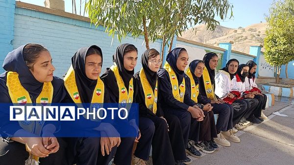 برگزاری مانور پدافند غیر عامل در دبیرستان الزهرا دیشموک 