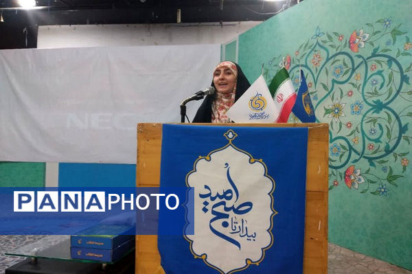 اختتامیه دوازدهمین دوره نمایشگاه‌های دانش‌آموزی مدرسه انقلاب ویژه دختران استان بوشهر