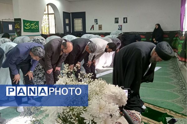  زنگ نماز در هنرستان آفرینش پردیس با حضور امام جمعه و مدیر آموزش و پرورش