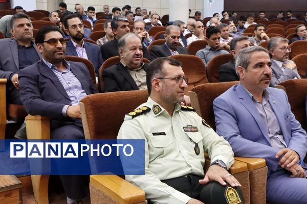 افتتاحیه نخستین کنفرانس ملی چالش‌های حاشیه‌نشینی و فرصت‌های بازآفرینی