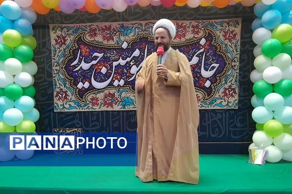 جشن بزرگ دانش‌آموزی به‌مناسبت عید غدیرخم در شهرستان ورامین