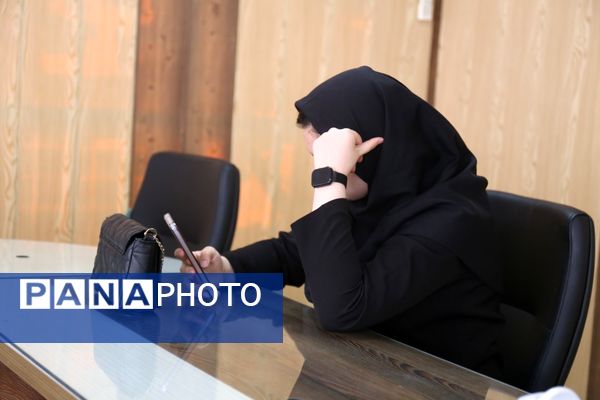 لحظاتی در نشست برخط دانش‌آموز خبرنگاران پانا آذربایجان شرقی با سخنگوی دولت