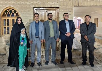 آیین تکریم پیشکسوتان فرهنگی بخش مرکزی شهرستان جرقویه در ارگ تاریخی محمدآباد