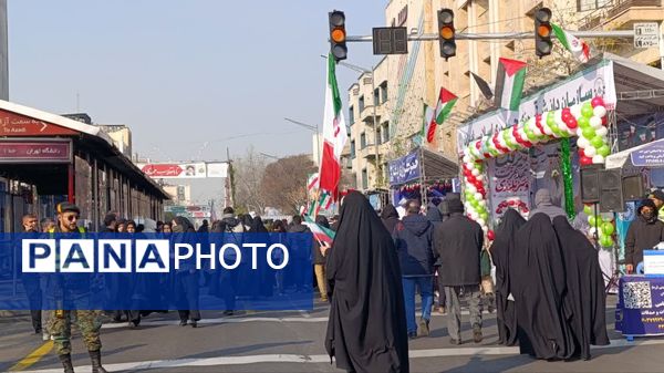 ۲۲ بهمن روز حیرت برای جهانیان