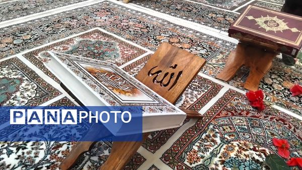 مراسم جزخوانی قرآن کریم در اهر با حضور فعال دانش‌آموزان