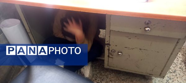 مانور زلزله در مدرسه مهندس رحمانی فرد مشهد