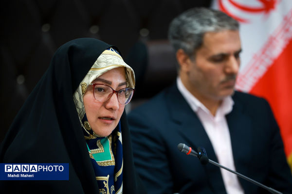 وبینار هم‌افزایی و همکاری در اجرای مطلوب غربالگری دانش‌آموزان متوسطه