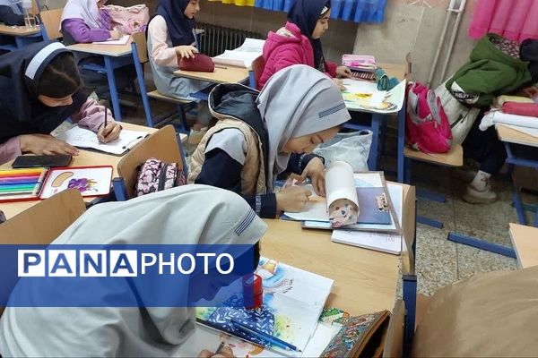 افتتاحیه مسابقات فرهنگی هنری امید فردا دختران در شهرستان ورامین