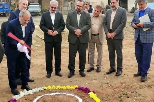 کلنگ احداث مسجد دانشگاه تربیت دبیر شهید رجایی به زمین زده شد