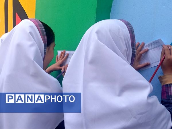 انتخابات شورای دانش آموزی در دبستان دخترانه نرجس یک 