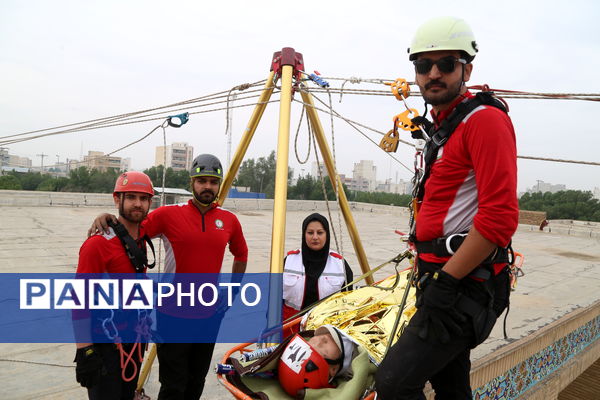 پناه‌گیری، خروج، نجات؛ مانور زلزله در خوزستان