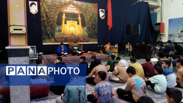 دم دمای اذان و قرائت آیاتی چند از قرآن 