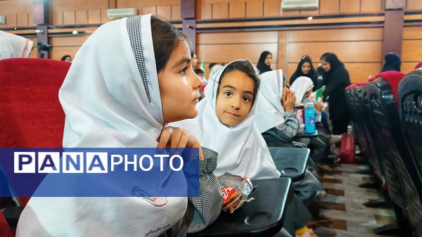 جشن «نشاط و امید» به مناسبت هفته ملی کودک و نوجوان در شهر یاسوج 