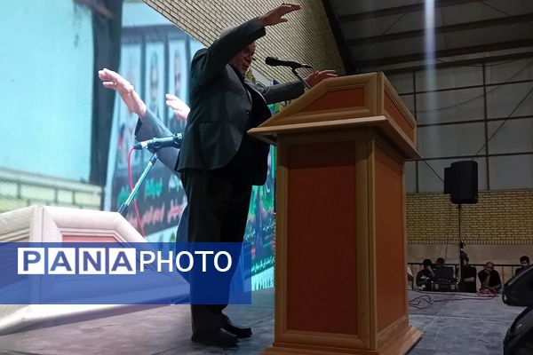 مراسم اولین سالگرد آیت‌الله رئیسی در سالن ورزشی امید اصیل آباد 