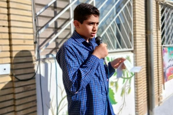 عطر خدمت و معنویت در دبیرستان شاهد آمل