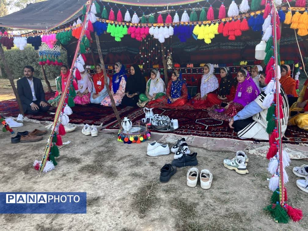 برگزاری جشنواره دانش‌آموزی عشایری خاتم در مشهد الرضا 