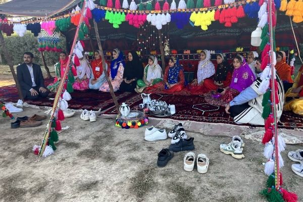 برگزاری جشنواره دانش‌آموزی عشایری خاتم در مشهد الرضا 