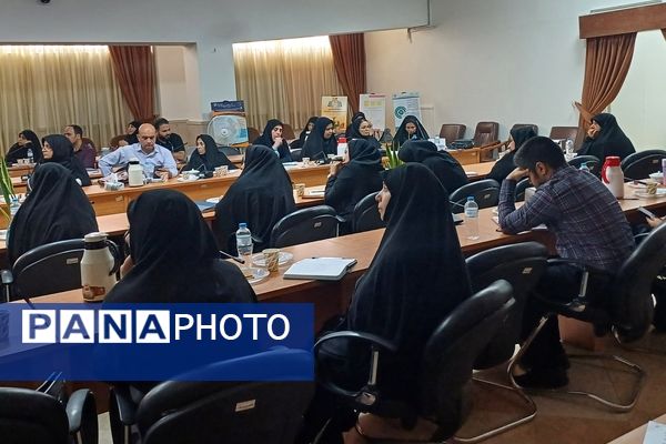 دوره جامع تربیت پژوهشگر در پژوهشکده عباس زادگان