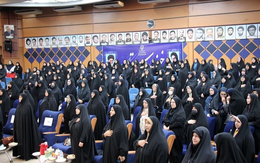 همایش طلایه‌داران امید و مقاومت در اهواز برگزار شد