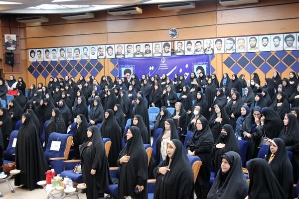 همایش طلایه‌داران امید و مقاومت در اهواز برگزار شد