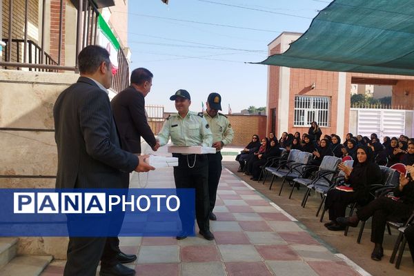 هفته سلامت روان در مدرسه اختر صدوقی شهرستان پیشوا 